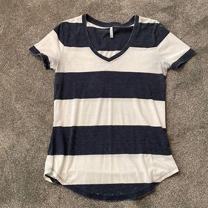 Z Supply navy blue and white tee